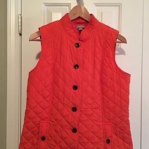 J Jill  ladies light quilted vest. Small